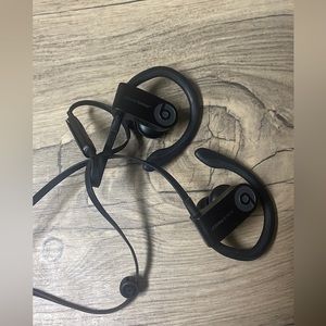 Power Beats 3